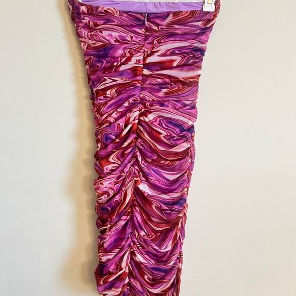 Dress - Picture 3 of 5